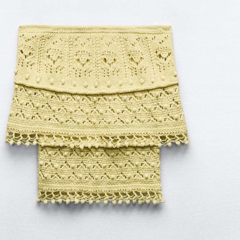 Structured off the shoulder crochet knit top textured - Picture 7 of 9